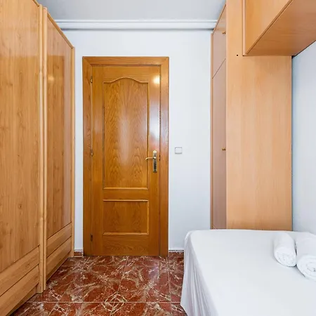 Apartment Sunrise Arts 1 *