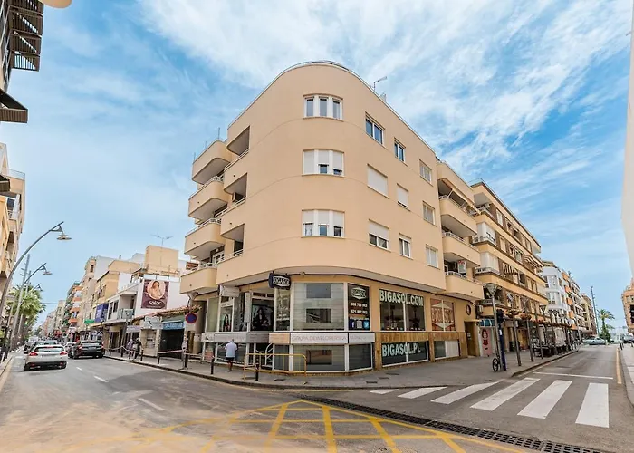 Sunrise Arts 1 شقة