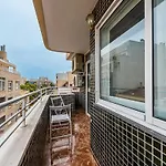 Sunrise Arts 1 Apartamento *